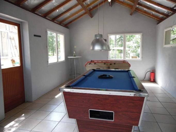 Camping Les Paillotes Payrac エクステリア 写真
